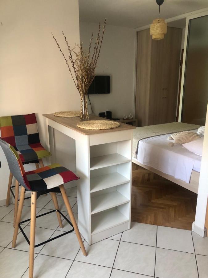 Ferienwohnung Apartman Val Zadar Exterior foto